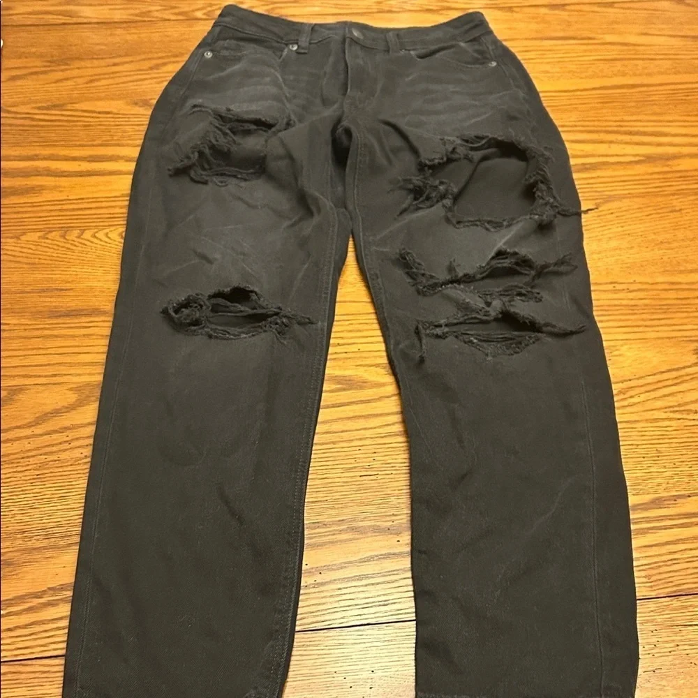 American Eagle Outfitters Men's Ripped Black Jeans